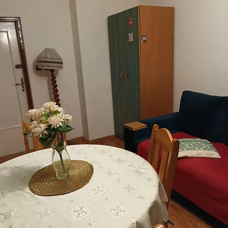 Rum i privatbostad U Lili